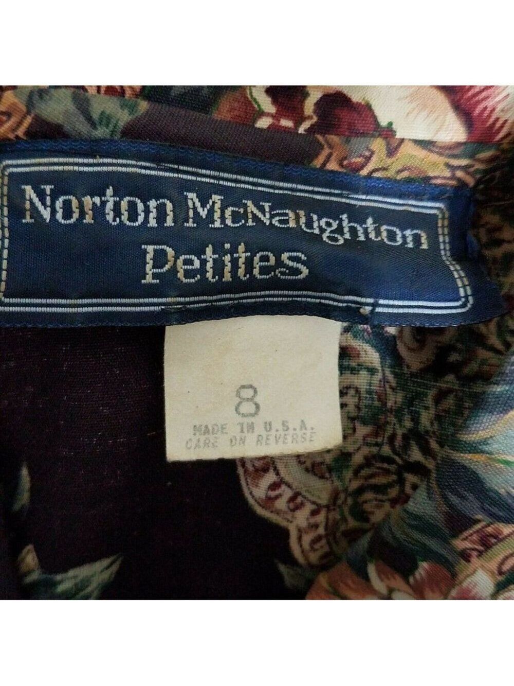VINTAGE Norton McNaughton Pleated Skirt And Blouse With Floral Design 8P Petite - Picture 4 of 11